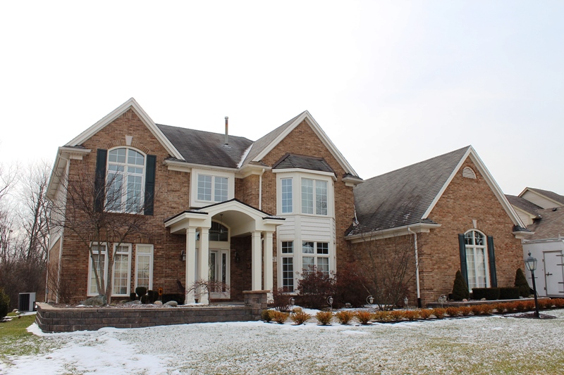 Woodside Village Neighborhood Home Just Listed Novi Northville